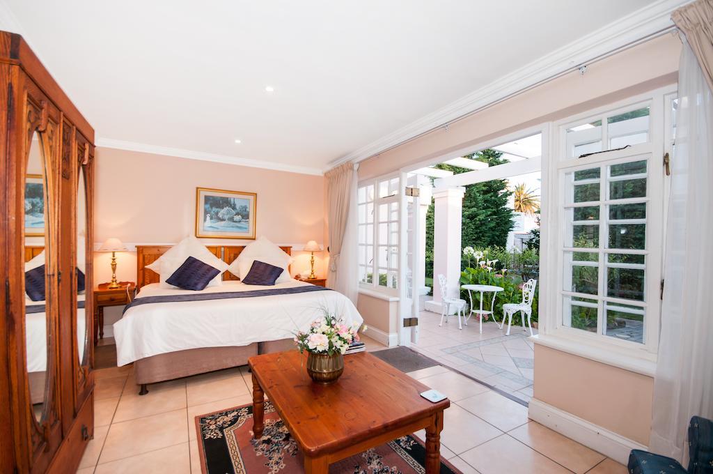 Heugh Road Guest House Port Elizabeth Pokoj fotografie
